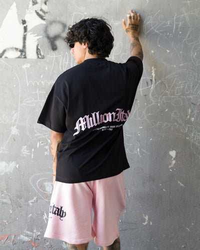 Schwarzes T-Shirt mit rosa Arch-Logo