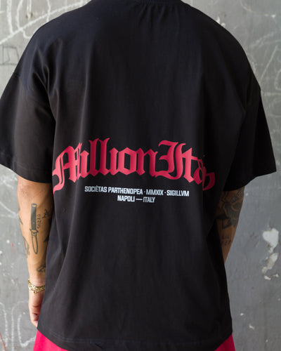 Schwarzes T-Shirt Rotes Arch-Logo