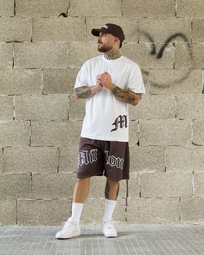 Gothic Shorts, Braun