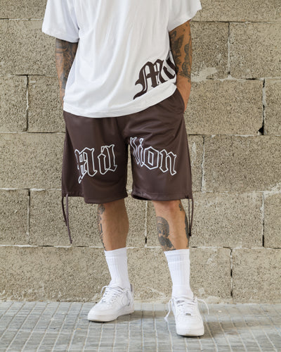 Gothic Shorts, Braun