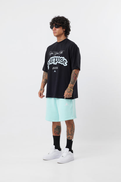 Schwarzes T-Shirt mit schwarzem Logo